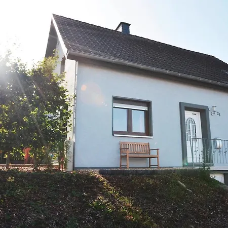Am Nationalpark Eifel Holiday home *